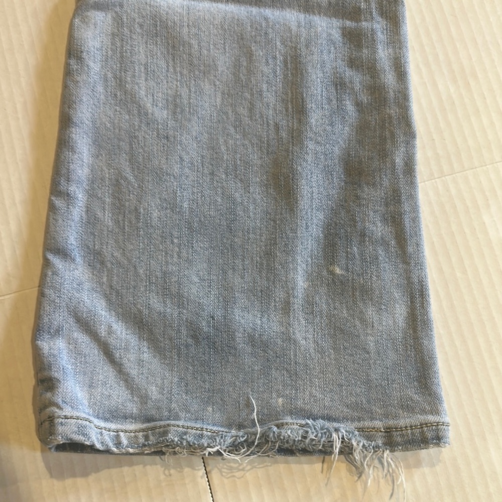 BCBG Chic Light Blue Flare Wide Leg Jeans w zipper front and back pockets - Picture 11 of 15
